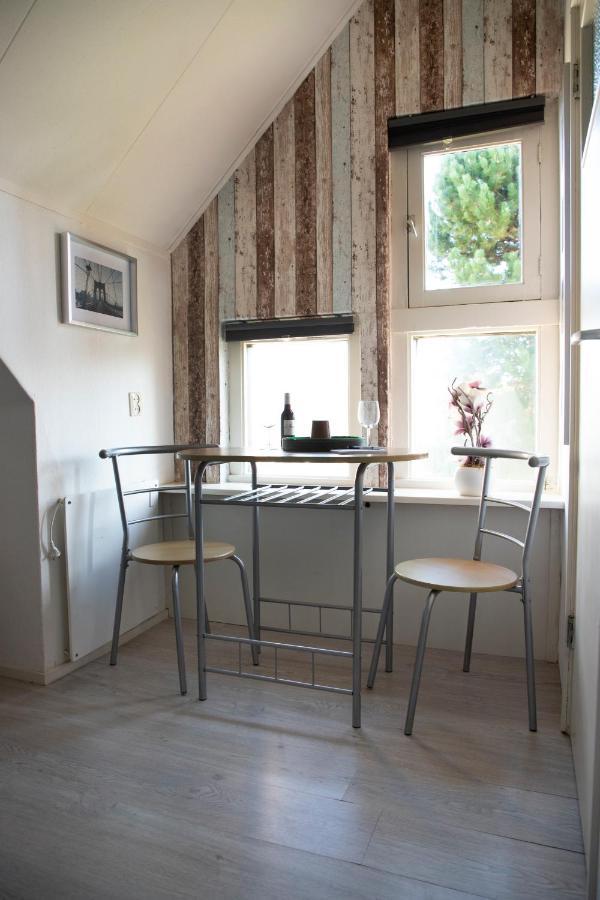 B en B 't Pekeltje Bed & Breakfast Medemblik Eksteriør bilde